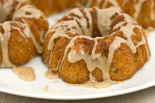 Indian-Spiced Apple Cider Mini-Bundt Cakes