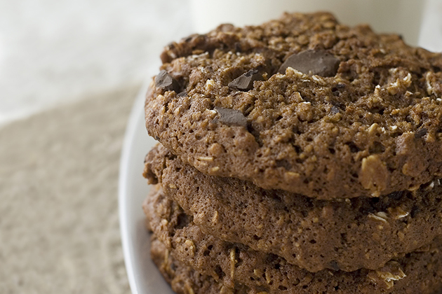 No-Bake Peanut Butter Oat Cookies