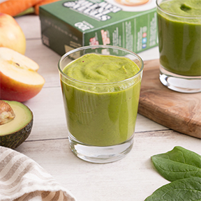 Spinach, Apple, and Carrot Smoothie