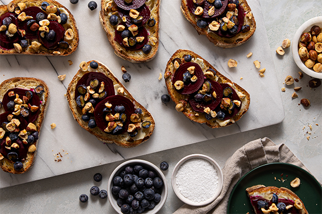 Gorgonzola Dolce Beet Toasts