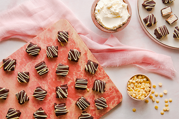 Chocolate Hazelnut Cheesecake Bonbons