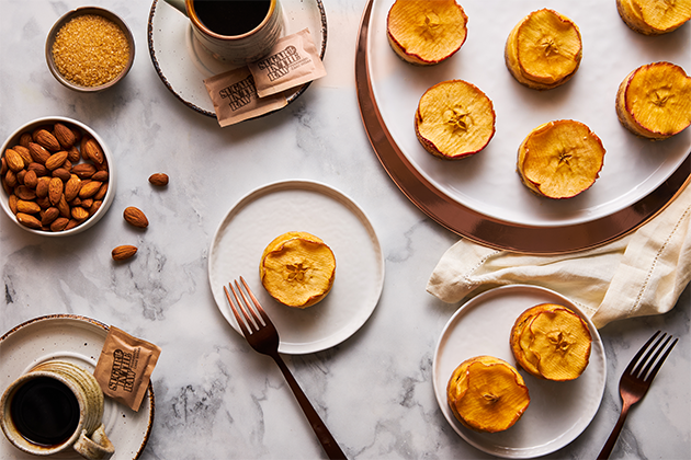 Candied Apple Cheesecakes With Almond Crust